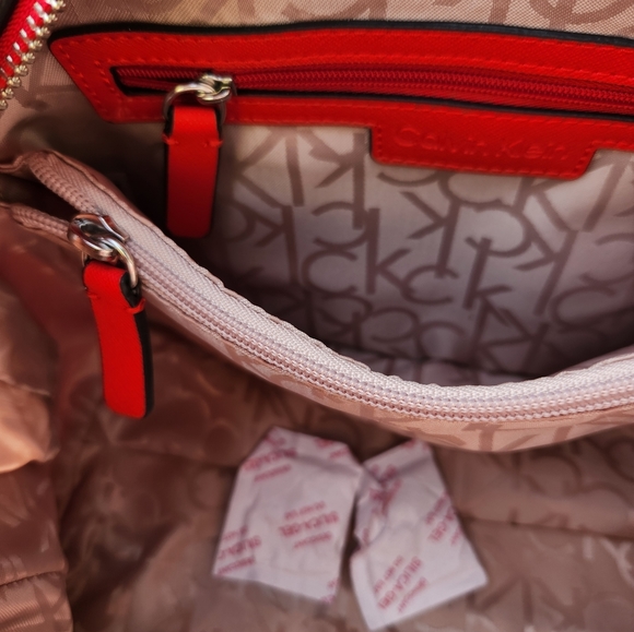 Calvin Klein Handbag/ Crossbody With Bag Charms - Picture 10 of 15